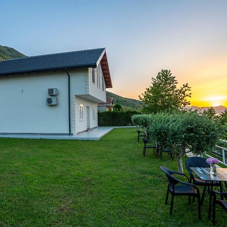 Xhuli Guesthouse Σκόδρα Εξωτερικό φωτογραφία