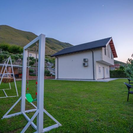 Xhuli Guesthouse Σκόδρα Εξωτερικό φωτογραφία