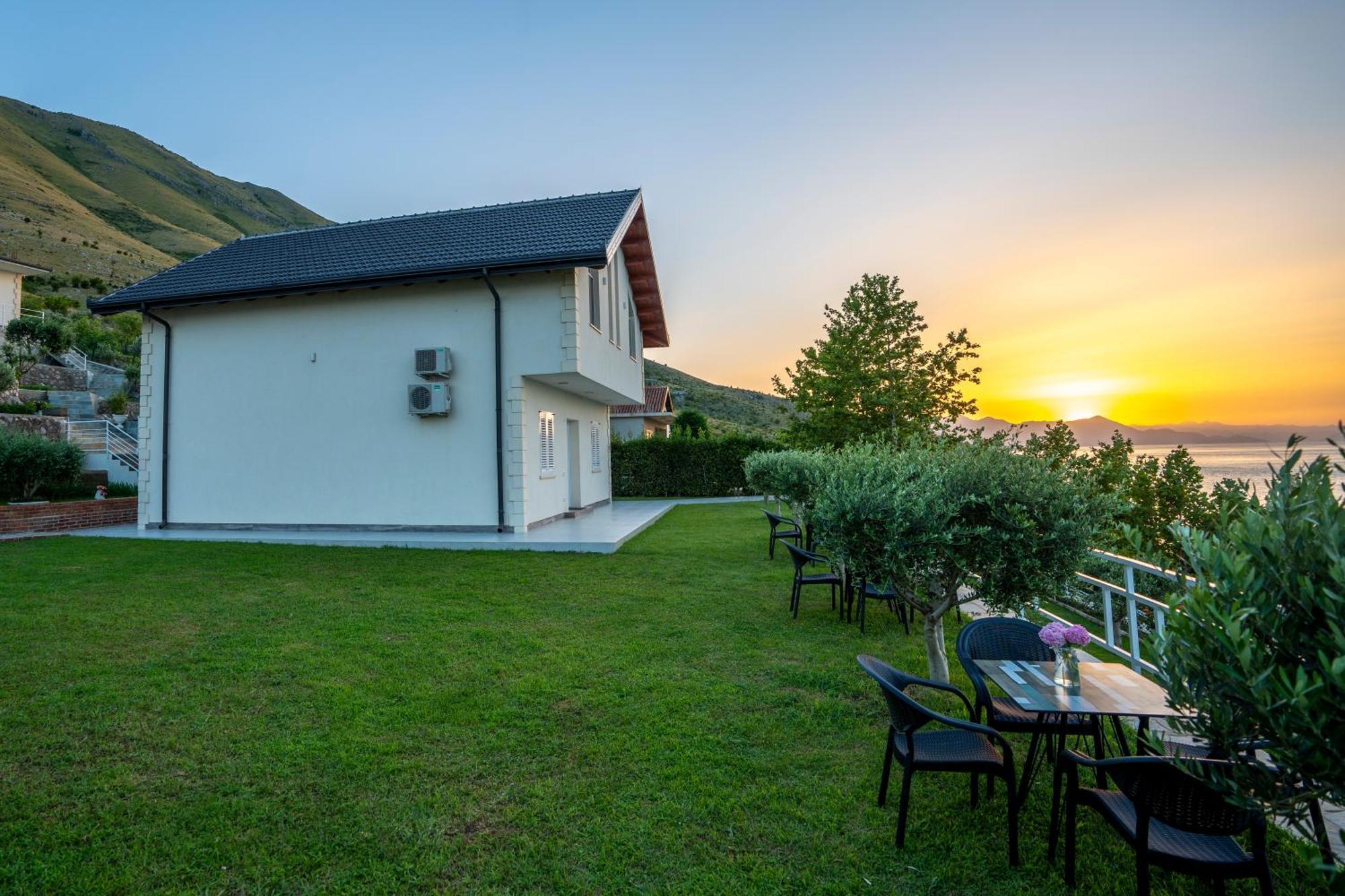 Xhuli Guesthouse Σκόδρα Εξωτερικό φωτογραφία